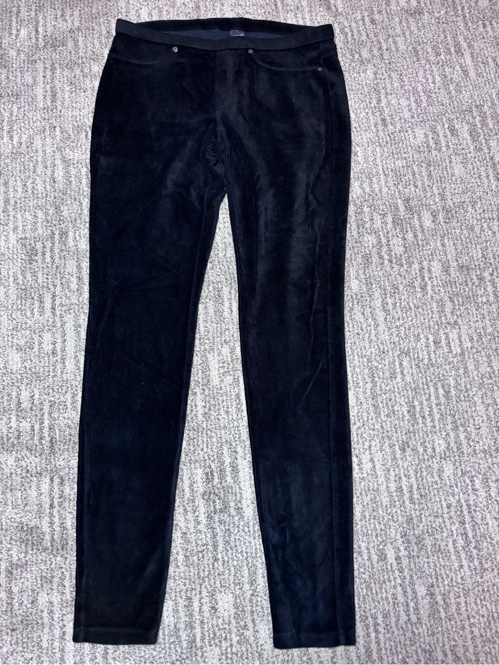 HUE Womens Black Corduroy leggings - size Medium